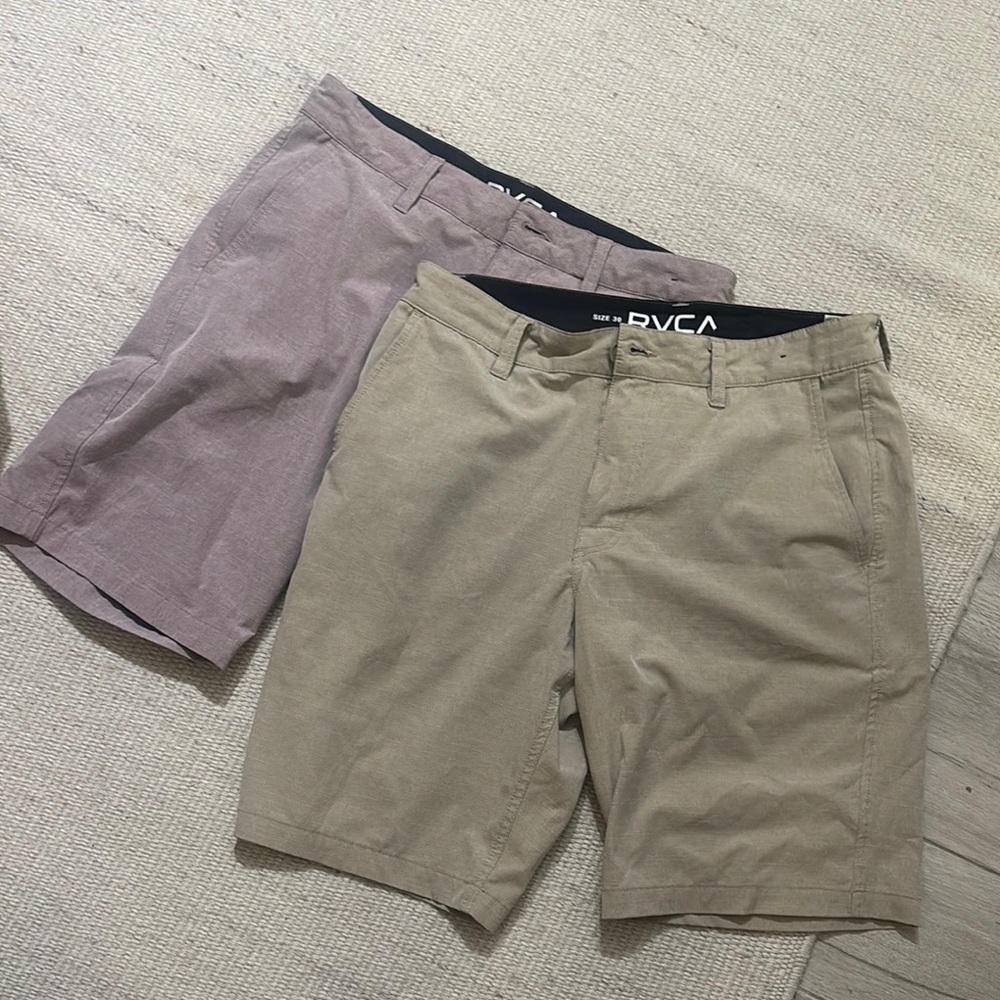RVCA Men’s Flat Front Chino Shorts in Khaki and Mauve